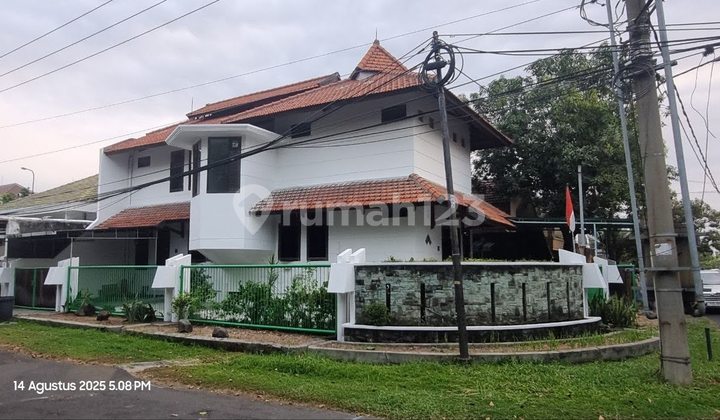 Disewakan Cepat Rumah Hook Minimalis Kertajaya Indah Timur 