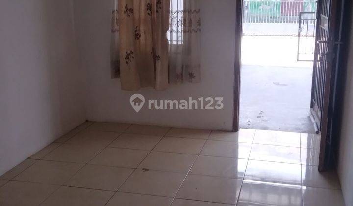 Disewakan Rumah Minimalis Sederhana Di Villa Mutiara Serpong  2