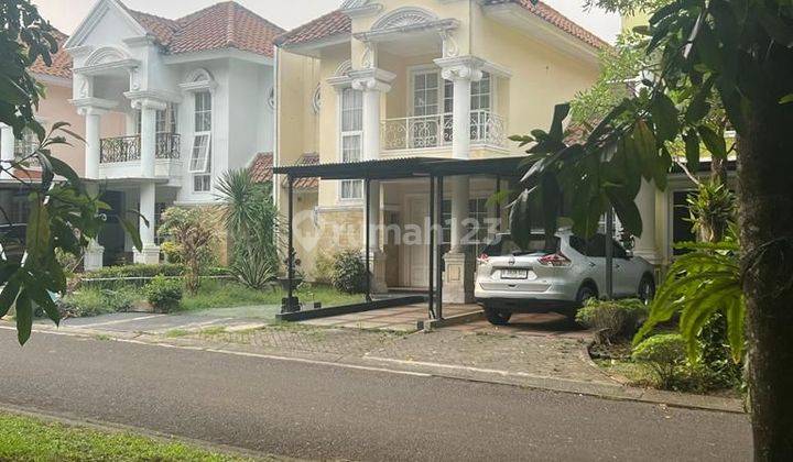 Rumah Depan Taman Besar Lokasi Strategis di Golden Viena BSD 2