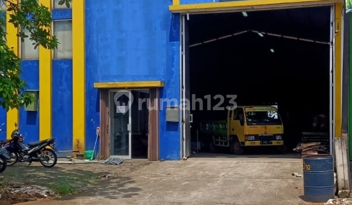 Warehouse for Rent in Bishub Serpong, Location Not Far from Taman Tekno BSD