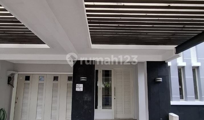 Ready-to-Occupy House Location Near Train Station In Delatinos Bsd 2