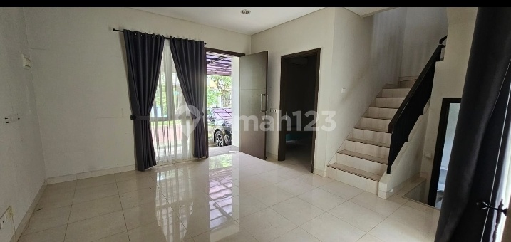 Kireina Nusaloka Cluster House Comfortable Location Near Toll Road 2