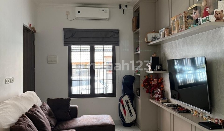 Modern Minimalist House Location Near Toll Gate In (dv/dy) 2