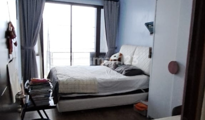 Nice House Ready to Live In Nusa Loka Bsd Location Near Toll Road 2