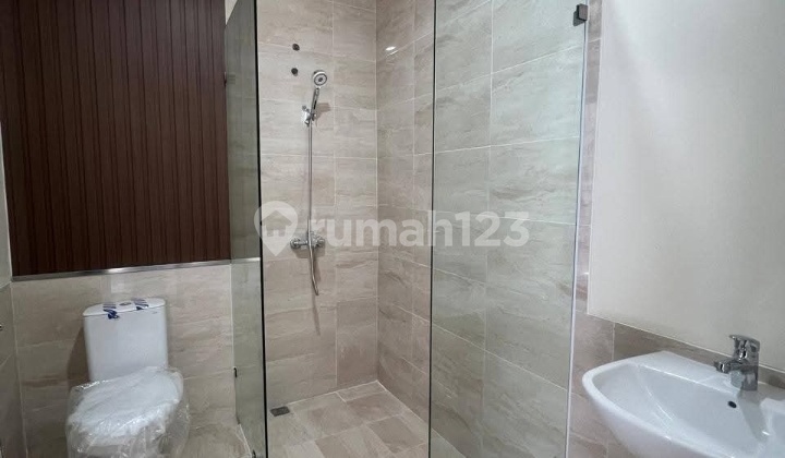 South-Facing Completed House Located at Griya Loka BSD 2