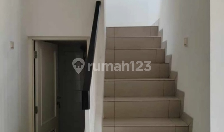 Rumah Hadap Timur Semi Furnish Di Residence One Bsd 2