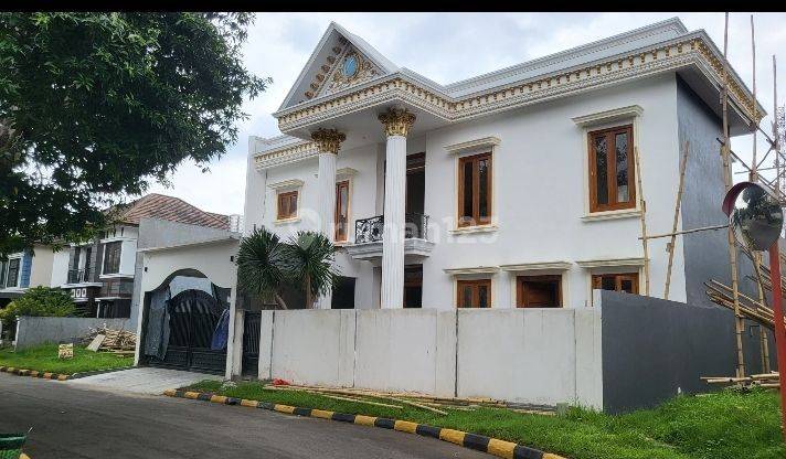 Rumah Besar Ada Kolam Renang Dekat Masjid Di Puspita Loka Bsd 1