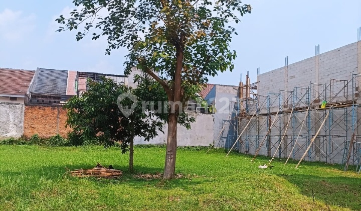 North-Facing Plot at Griya Loka BSD (dw) North-Facing Plot at Griya Loka BSD (dw)