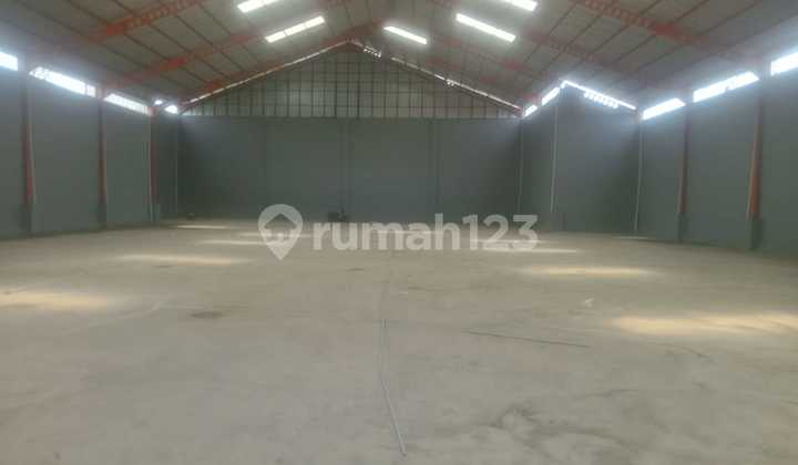New Warehouse in the Industrial Area Along the Pantura Tegal Pemalang Route New Warehouse in the Industrial Area Along the Pantura Tegal Pemalang Route