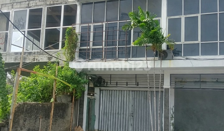 Ready-to-Occupy Shop House in Nirmala Square Complex Ready-to-Occupy Shop House in Nirmala Square Complex