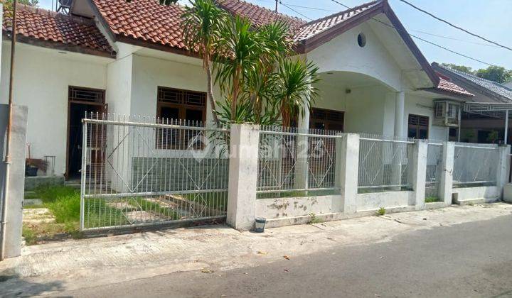 Rumah Pusat Kota Dekat RSI 1