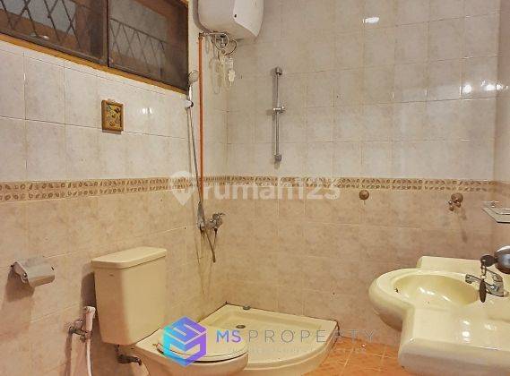 Rumah Siap Huni 1.5 Lantai Bagus Dalam Komplek Villa Cinere Mas 12