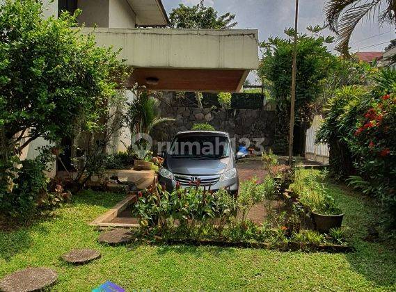 #hargabub# Rumah Lama 2 Lantai Kokoh Siap Huni Nan Asri Halaman Luas Dalam Komplek Mega Cinere 2