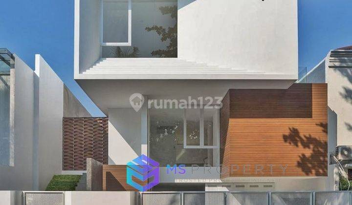 Rumah Tropical Modern Minimalis 3 Lantai By Ateiler Riri Dekat Wisma Bca Pondok Indah 1