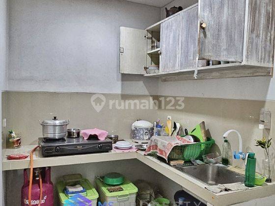 dapur rumah minimalis 2 lantai dalam