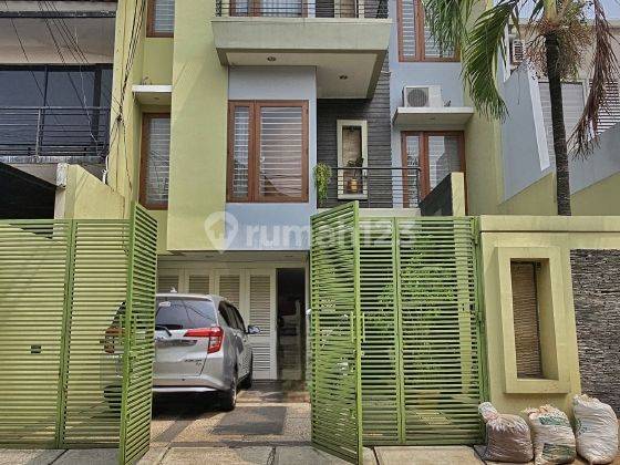 Rumah Minimalis 4 Lantai Dekat Bm 400 1