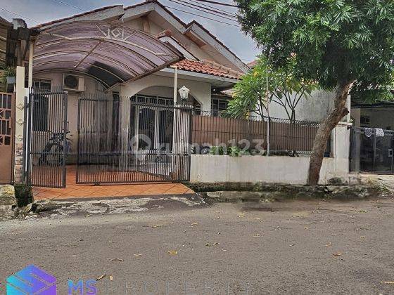  fasumlengkap Rumah Wajib Renovasi Dalam Komplek Asri Legoso 1