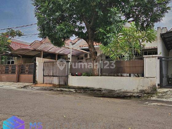  fasumlengkap Rumah Wajib Renovasi Dalam Komplek Asri Legoso 2