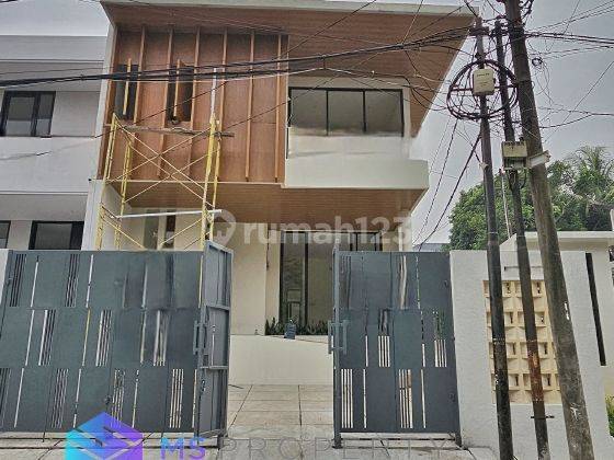 Rumah Minimalis Modern 2 Lantai Dalam Komplek Dekat Polsek Cinere 1