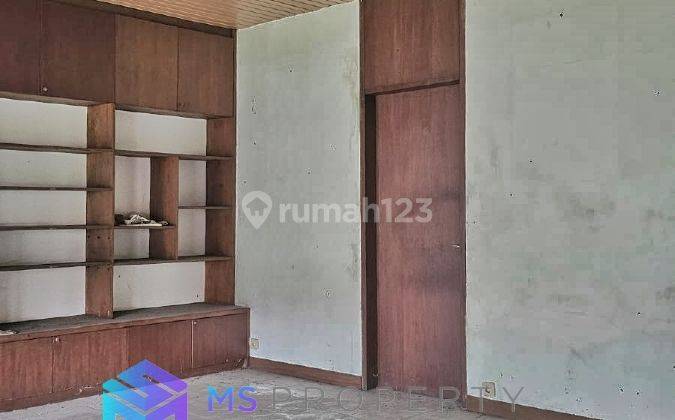 Rumah Tua Hitung Tanah Harga Murah Dalam Komplek 1