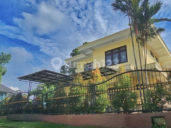 RUMAH SIAP HUNI 2 LANTAI DALAM KOMPLEK BUKIT BOGOR RAYA 