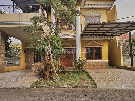 Classic House 2 Lantai Siap Huni Dalam Cluster Sutera Buana 1