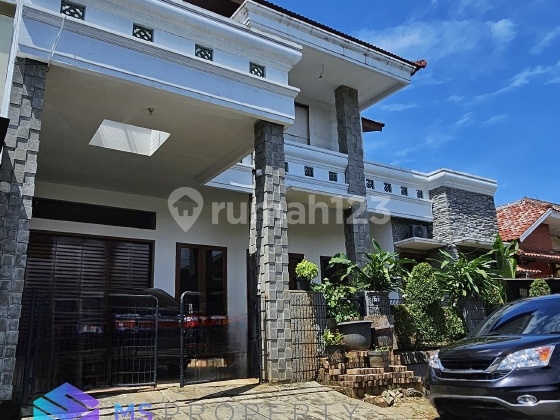 RUMAH MINIMALIS 3 LANTAI PERLU RENOVASI DALAM KOMPLEK DEKAT TALITA RESTO 2