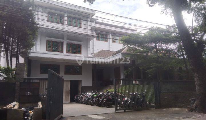 Di Jual Rumah Kantor Siap Beroperasi Lokasi Strategis Sayap Dago 1