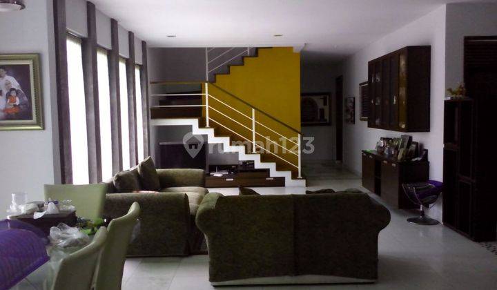 Dijual Rumah Bagus Semi Furnish Di Komp Unpad Cigadung Bandung 2