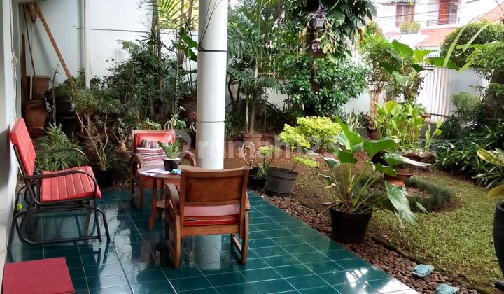 Rumah Menteng Jalan Semarang