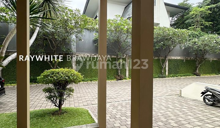 Ready-to-Occupy House in a Quiet Environment, Strategic Location in West Pejaten Area. 2