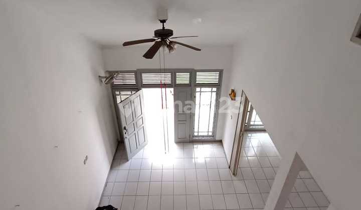 Rumah Jalan Salam Kemanggisan