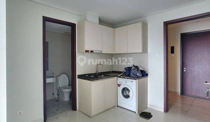 Apartemen Puri Mansion 1 Br kondisi baru 2