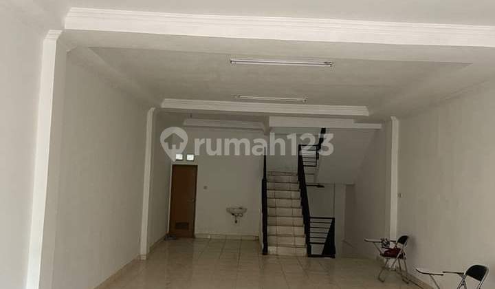 For Sale Ready-to-Use Shop House in Cibinong 2