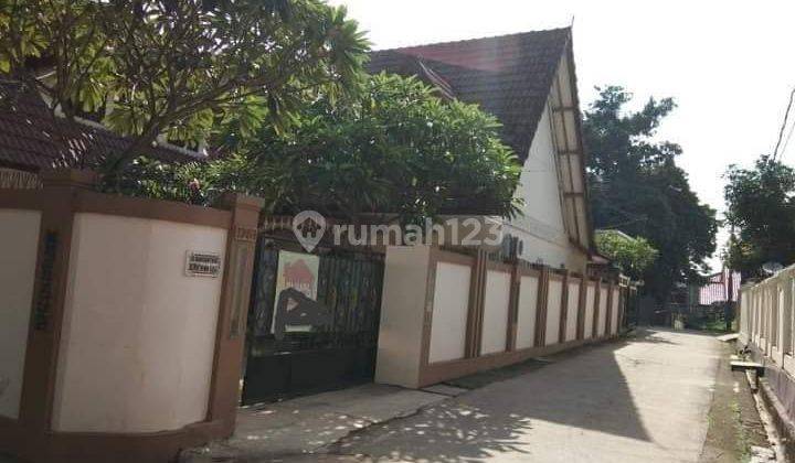 JUAL RUMAH CANTIK KOMPLEK BNI 2