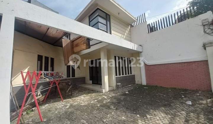 Jual Rumah Zona Komersil Menteng 2