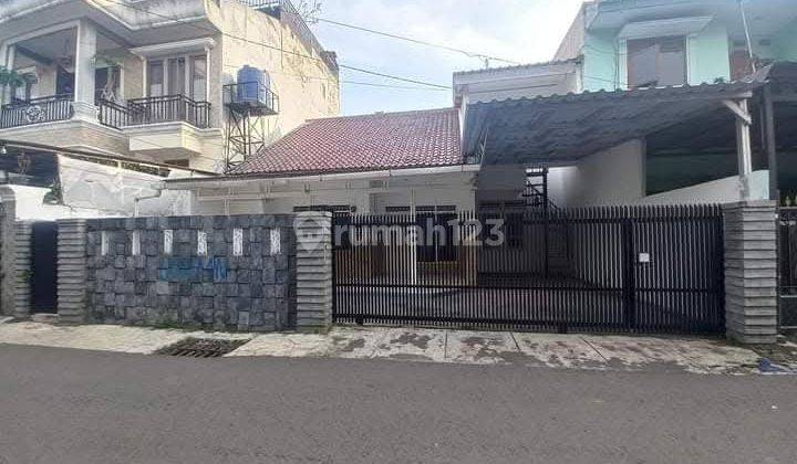 Jual Rumah Strategis Area Scbd 1