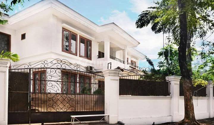 Jual Rumah Mega Kuningan