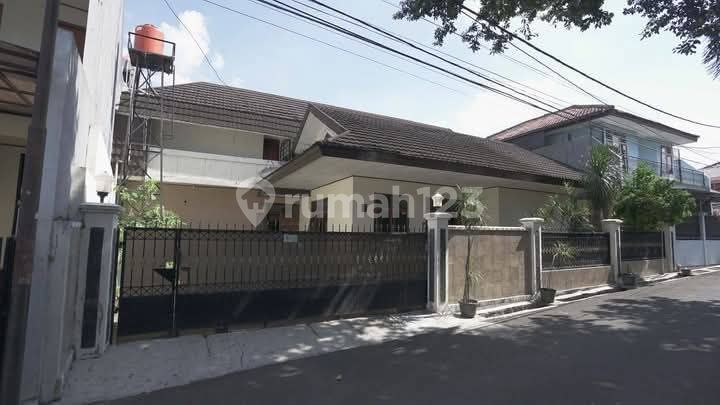 Jual Rumah Strategis Tebet 1