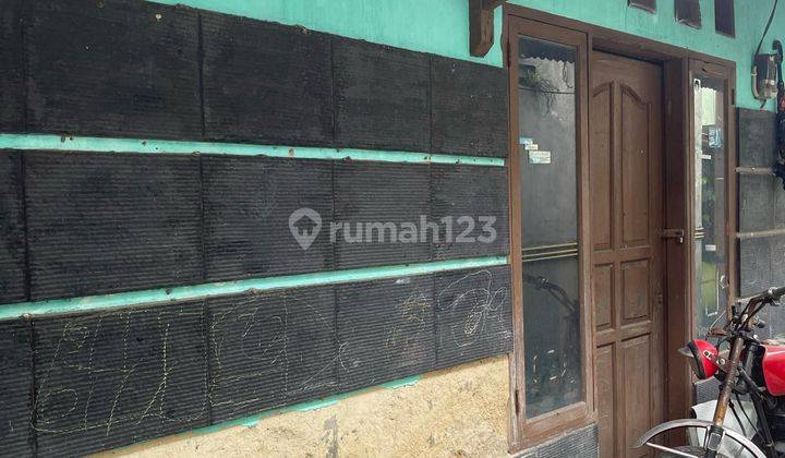 Kontrakan 12 pintu dibeji depok.harga bawah njop 1