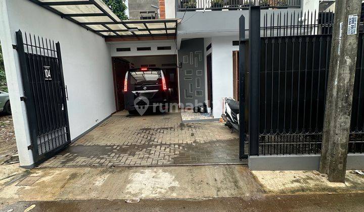 Rumah 2 Lantai di Bintaro Sektor 9 2