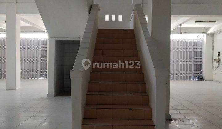 Gudang dan Kantor di Legian 12