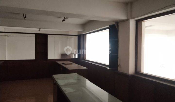 Gudang dan Kantor di Legian 18