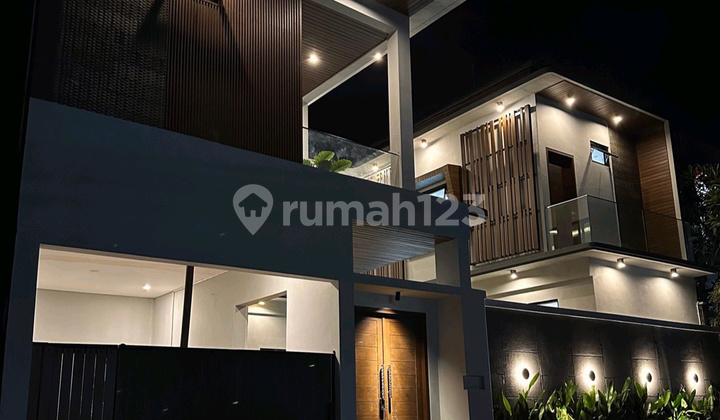 Rumah Cantik di Cempaka Asri Gatsu Barat