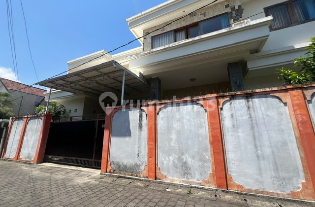 2-Story House Misol Island