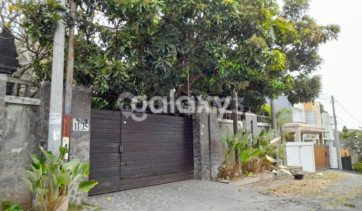 RUMAH SEMI VILLA DI CEMPAKA BIRU BULUH INDAH DENPASAR, BALI RUMAH SEMI VILLA DI CEMPAKA BIRU BULUH INDAH DENPASAR, BALI