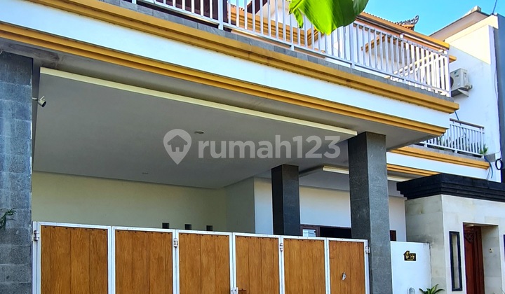 Blue Tunjung Green Zone House, Kesiman Blue Tunjung Green Zone House, Kesiman