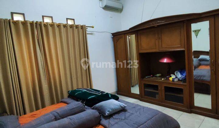 J039 Rumah 2 Lantai Istana Regency Shm 2