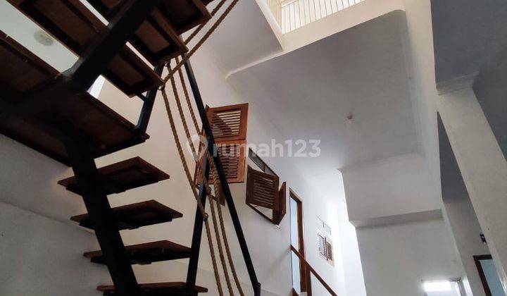 J052 Rumah 3 Lantai Bagus SHM Batawi Pasirwangi Ujungberung Bandung 2