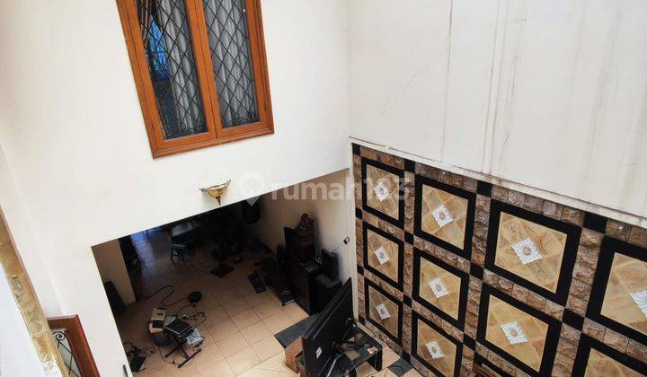 J039 Rumah 2 Lantai Istana Regency Shm 1